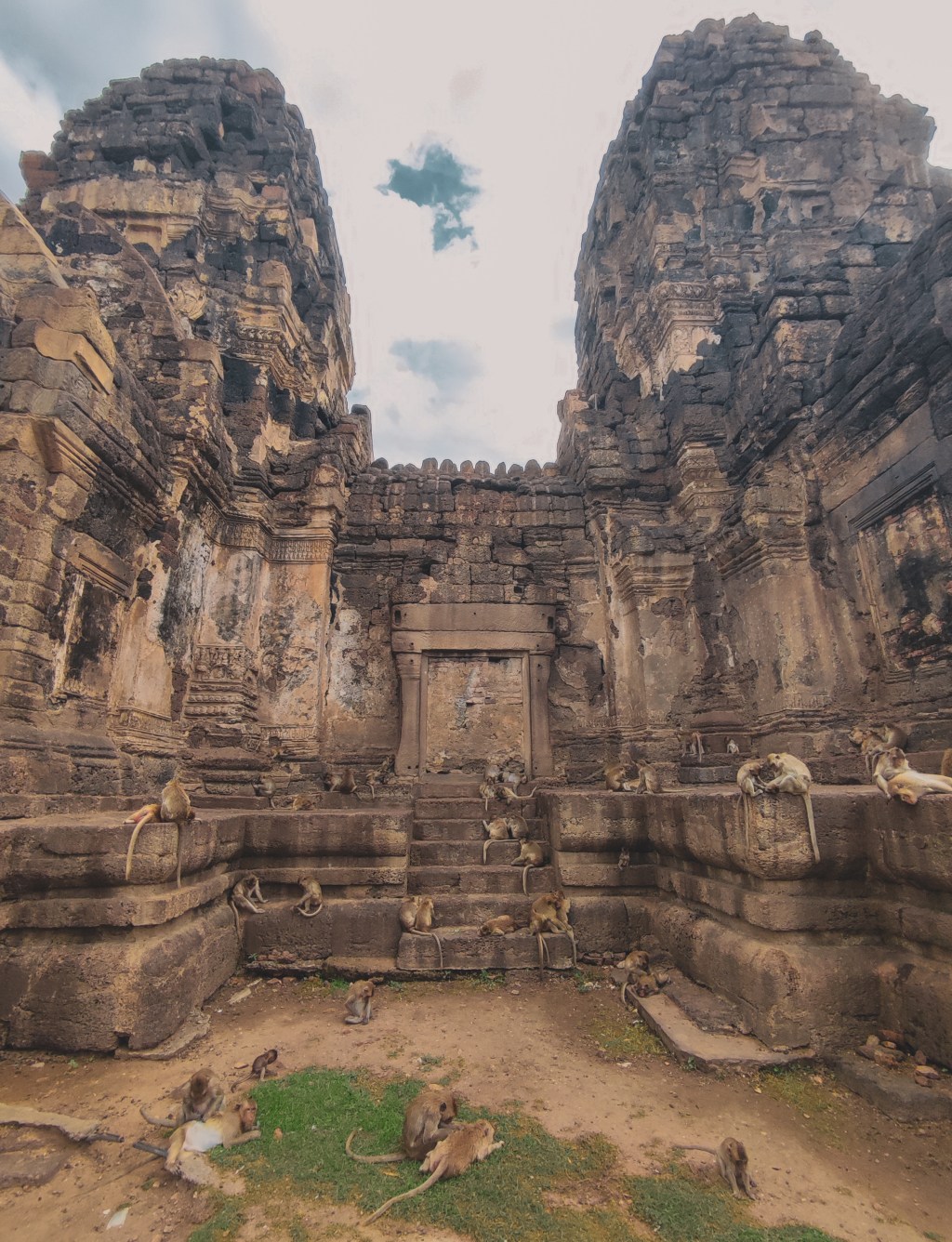 Lopburi, la città dei&nbsp;macachi